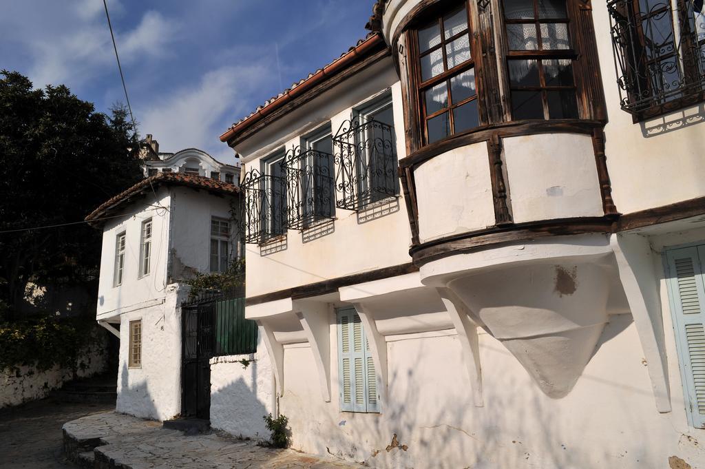 Guesthouse Xenios Zeus Stavroúpolis Eksteriør bilde