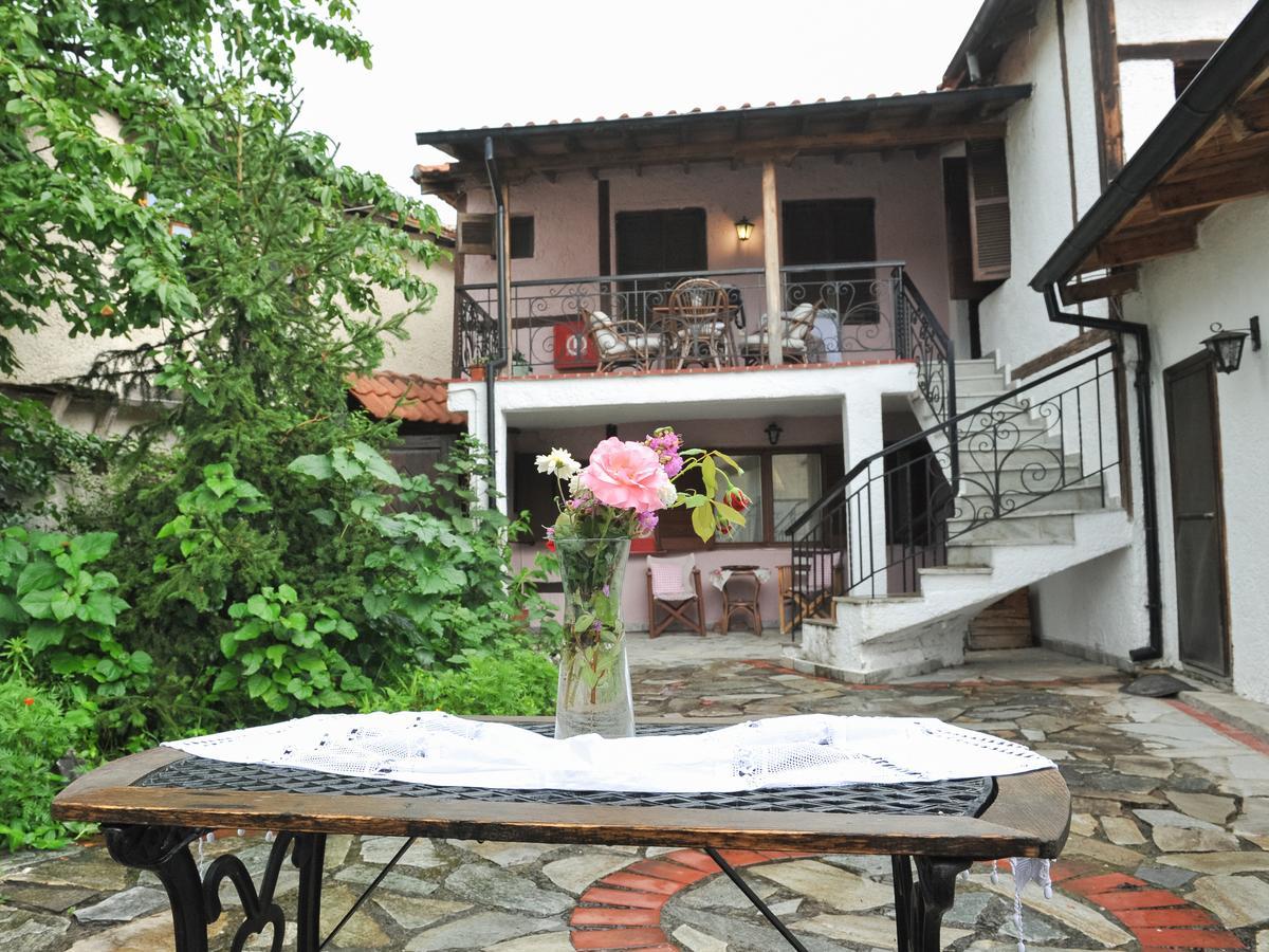 Guesthouse Xenios Zeus Stavroúpolis Eksteriør bilde
