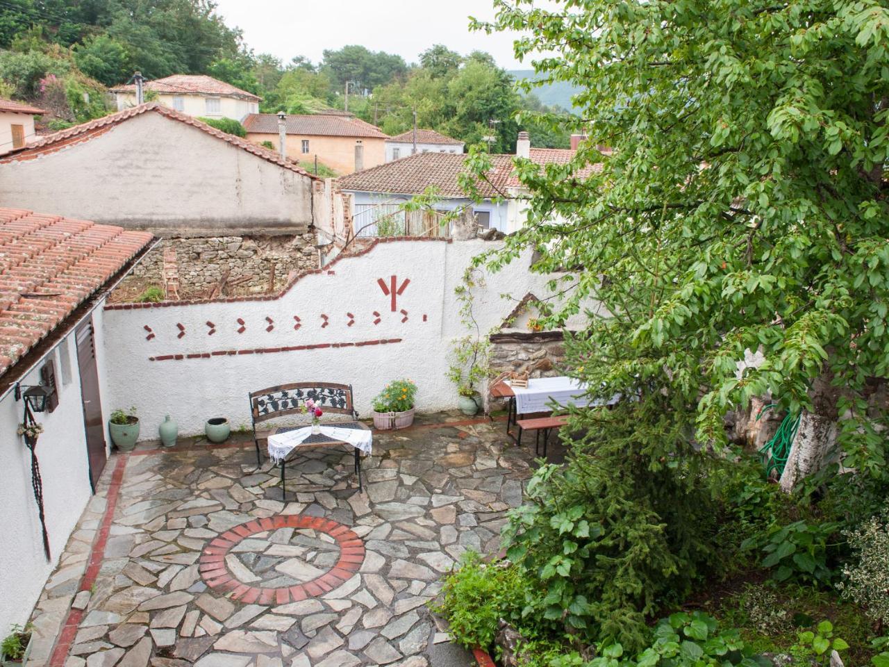 Guesthouse Xenios Zeus Stavroúpolis Eksteriør bilde