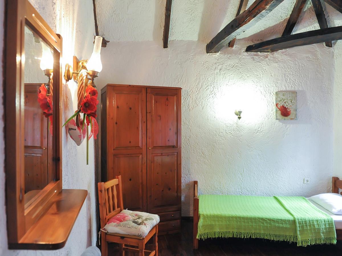 Guesthouse Xenios Zeus Stavroúpolis Eksteriør bilde