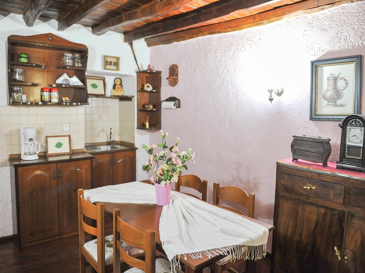 Guesthouse Xenios Zeus Stavroúpolis Eksteriør bilde
