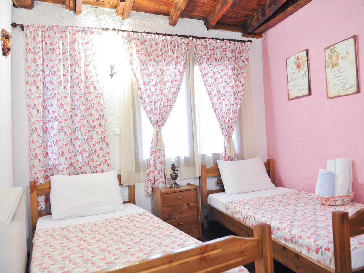 Guesthouse Xenios Zeus Stavroúpolis Eksteriør bilde
